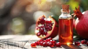 Pomegranate Benefits: Tea and Oil for Health and Beauty